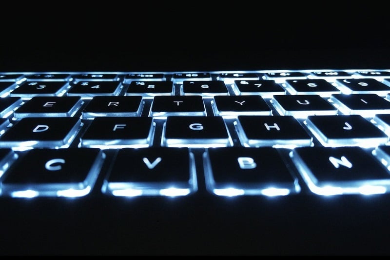 Backlit keyboard là gì