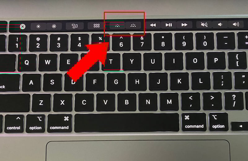 GEARVN Bỏ túi cách bật đèn bàn phím laptop cực đơn giản
