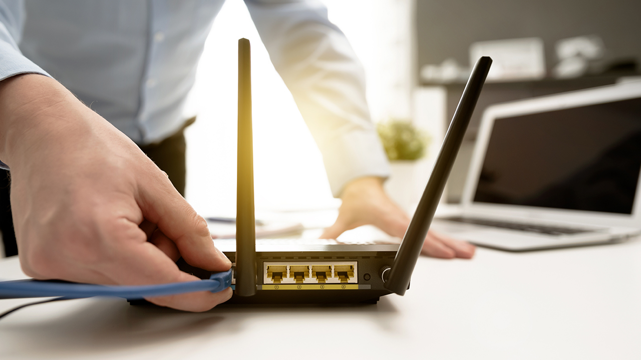 GEARVN - Cách đổi IP máy tính để truy cập web nước ngoài