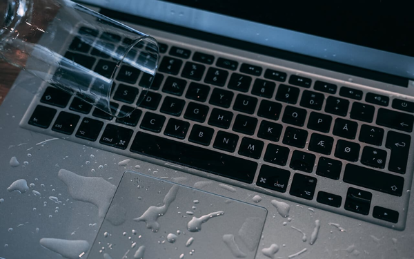 GEARVN - Hướng dẫn kiểm tra và xử lý khi bàn phím laptop bị loạn