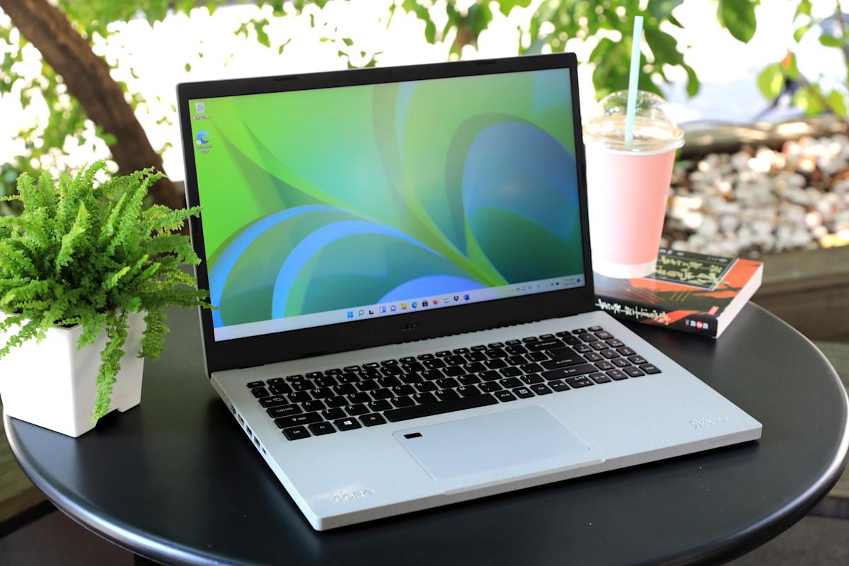 GEARVN - Màn hình hiển thị của Acer Aspire Vero