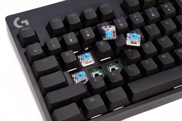 GEARVN-hot-swap-keyboard-la-gi