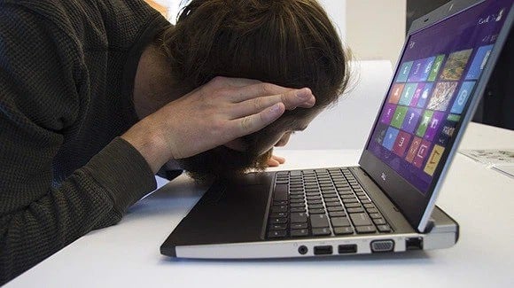 GEARVN Quạt laptop kêu to? Nguyên nhân và cách khắc phục