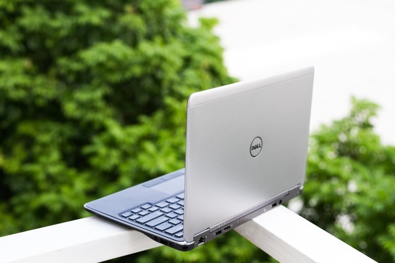 Top 6 dòng laptop văn phòng năm 2021 bạn không nên bỏ qua